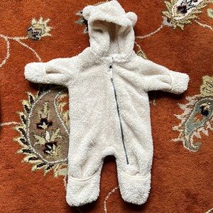 Hannah Anderson Sherpa Fleece Bear Baby Bunting 3-6m